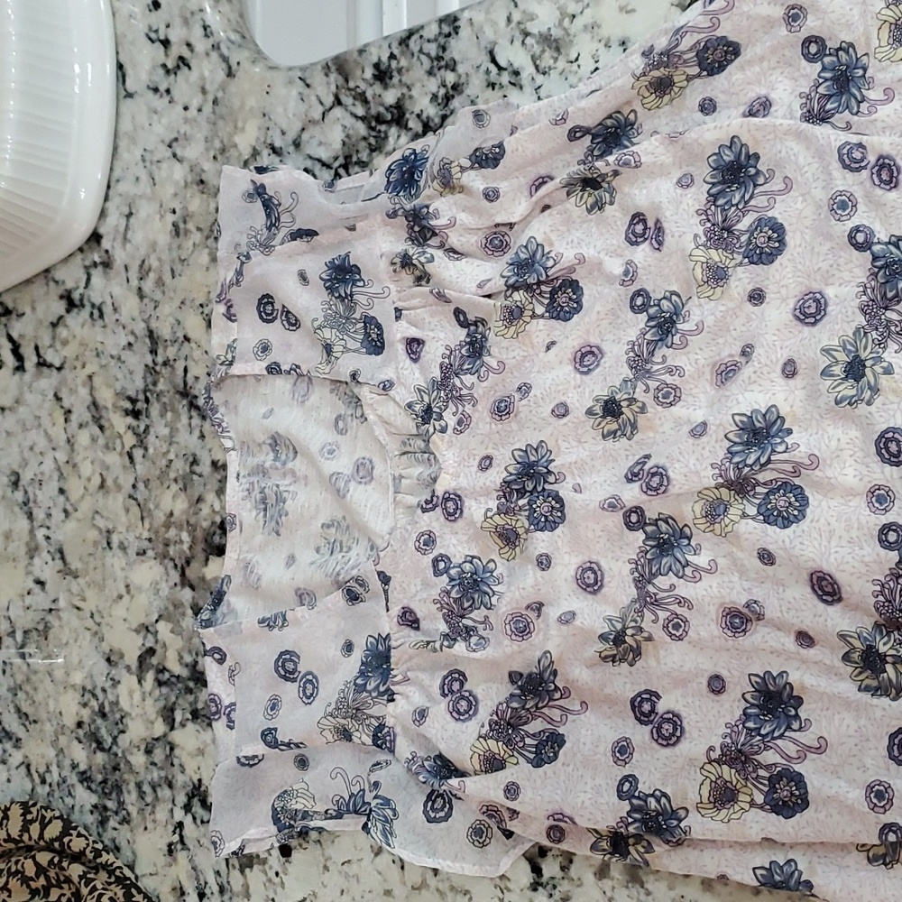 Lucky Brand top.